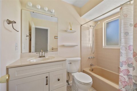 Villa ou maison à vendre à Punta Gorda, Floride: 2 chambres, 106.65 m2 № 1824088 - photo 17