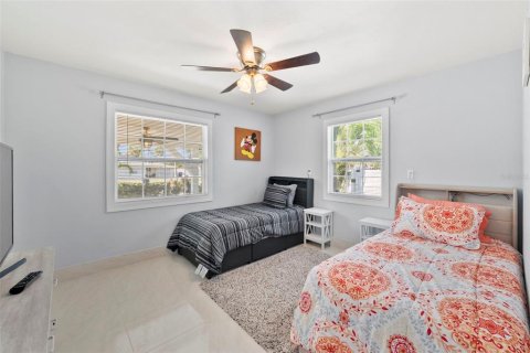 Villa ou maison à louer à Saint Pete Beach, Floride: 3 chambres, 174.28 m2 № 1740256 - photo 19
