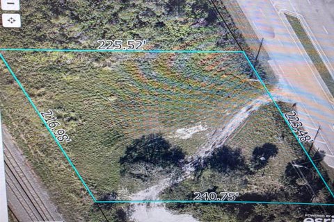 Commercial property in Sebastian, Florida № 1969250 - photo 3