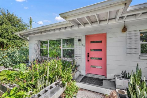 House in Orlando, Florida 3 bedrooms, 156.45 sq.m. № 1853657 - photo 2