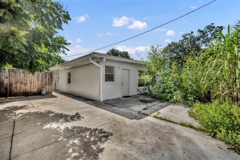 House in Orlando, Florida 3 bedrooms, 156.45 sq.m. № 1853657 - photo 27