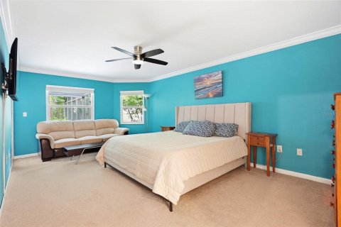 House in Palm Harbor, Florida 3 bedrooms, 182.27 sq.m. № 2195938 - photo 17