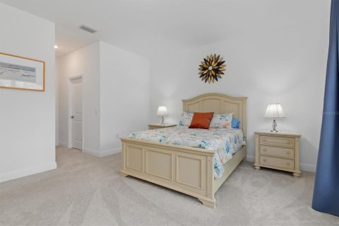 House in Port Charlotte, Florida 3 bedrooms, 159.42 sq.m. № 2147522 - photo 17