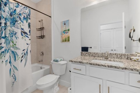House in Port Charlotte, Florida 3 bedrooms, 159.42 sq.m. № 2147522 - photo 20
