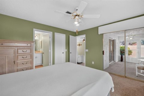 Villa ou maison à vendre à The Villages, Floride: 2 chambres, 101.64 m2 № 2430542 - photo 19