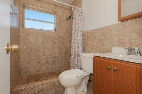 Apartment in Miami, Florida 2 bedrooms, 70.88 sq.m. № 2041120 - photo 12