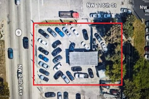 Commercial property in Miami, Florida № 2042754 - photo 2
