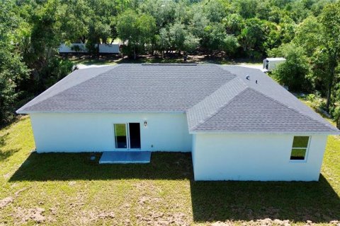 House in Port Charlotte, Florida 4 bedrooms, 151.99 sq.m. № 2227894 - photo 3