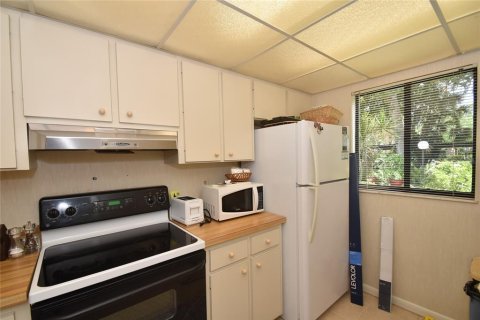 Copropriété à louer à Sarasota, Floride: 1 chambre, 67.91 m2 № 1277766 - photo 3