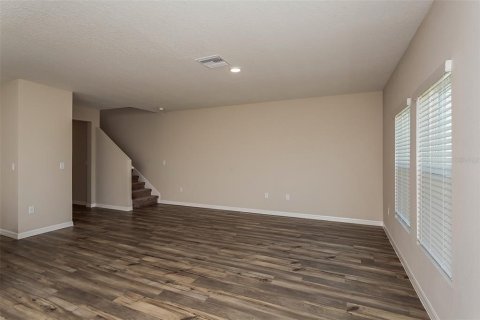 House in Haines City, Florida 4 bedrooms, 189.43 sq.m. № 1767457 - photo 11