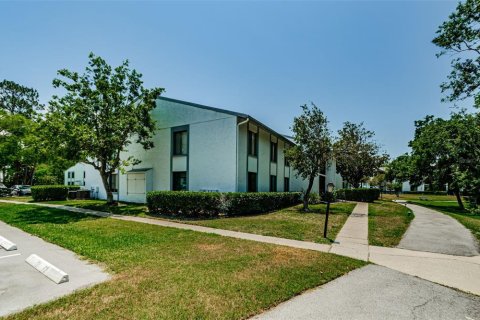 Condo in Tarpon Springs, Florida, 3 bedrooms  № 1680390 - photo 4