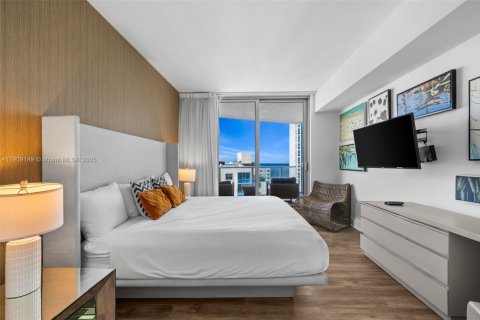 Купить кондоминиум в Холливуд, Флорида 2 спальни, 104.61м2, № 2012956 - фото 10