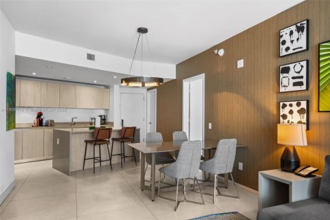 Купить кондоминиум в Холливуд, Флорида 2 спальни, 104.61м2, № 2012956 - фото 2