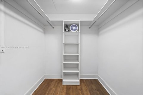 Купить кондоминиум в Холливуд, Флорида 2 спальни, 104.61м2, № 2012956 - фото 14