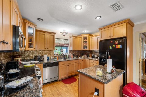 Villa ou maison à vendre à Winter Haven, Floride: 3 chambres, 244.43 m2 № 2413842 - photo 10