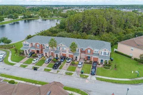 Touwnhouse à louer à Orlando, Floride: 3 chambres, 113.99 m2 № 1831771 - photo 10