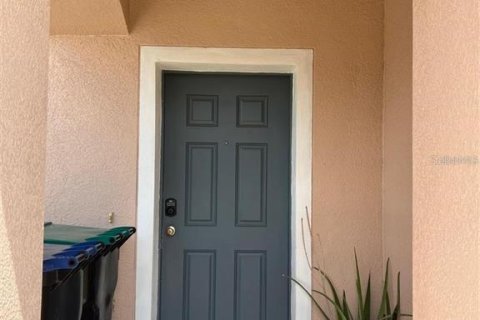 Touwnhouse à louer à Orlando, Floride: 3 chambres, 113.99 m2 № 1831771 - photo 3