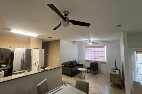 Adosado en alquiler en Miramar, Florida, 2 dormitorios, 96.25 m2 № 2027087 - foto 10