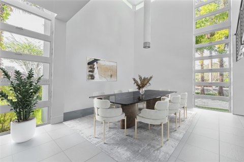 Casa en venta en Pinecrest, Florida, 6 dormitorios, 647.53 m2 № 1952937 - foto 6
