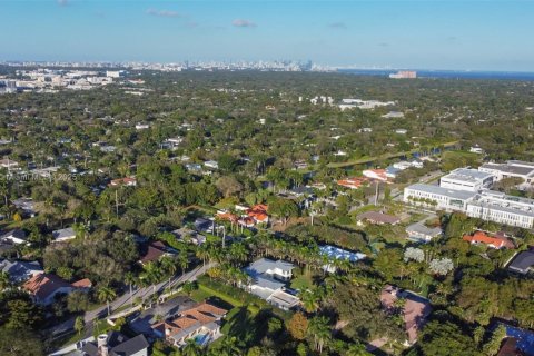 Casa en venta en Pinecrest, Florida, 6 dormitorios, 647.53 m2 № 1952937 - foto 29