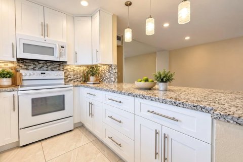 Copropriété à vendre à Delray Beach, Floride: 2 chambres, 81.75 m2 № 2390226 - photo 3