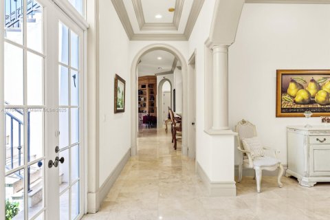 Купить виллу или дом в Пайнкрест, Флорида 8 спален, 768.95м2, № 1715736 - фото 21