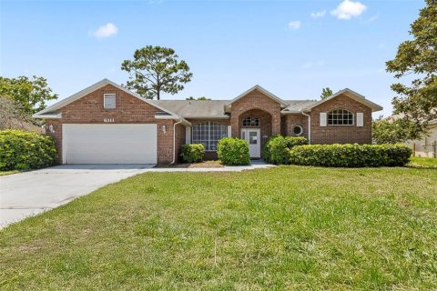 House in Port Orange, Florida 3 bedrooms, 178 sq.m. № 1853403 - photo 10