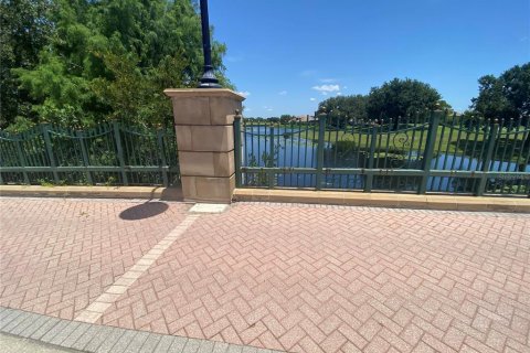 Casa en venta en Orlando, Florida, 5 dormitorios, 237.55 m2 № 2219510 - foto 26