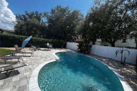 Casa en venta en Orlando, Florida, 5 dormitorios, 237.55 m2 № 2219510 - foto 20