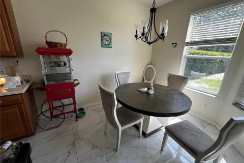 Casa en venta en Orlando, Florida, 5 dormitorios, 237.55 m2 № 2219510 - foto 17