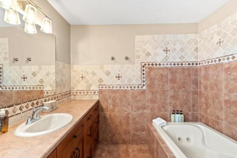 Villa ou maison à vendre à Seminole, Floride: 4 chambres, 195.84 m2 № 2404901 - photo 20