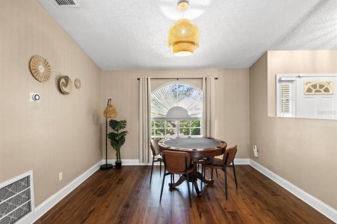 Villa ou maison à vendre à Seminole, Floride: 4 chambres, 195.84 m2 № 2404901 - photo 8