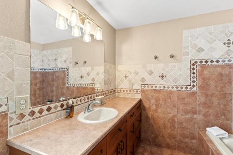 Villa ou maison à vendre à Seminole, Floride: 4 chambres, 195.84 m2 № 2404901 - photo 21