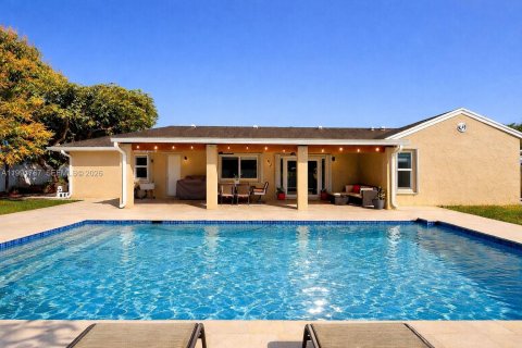 Купить виллу или дом в Майами, Флорида 4 спальни, 176.33м2, № 2052653 - фото 20