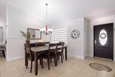 Купить виллу или дом в Майами, Флорида 4 спальни, 176.33м2, № 2052653 - фото 27