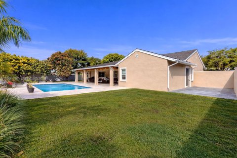 Купить виллу или дом в Майами, Флорида 4 спальни, 176.33м2, № 2052653 - фото 16