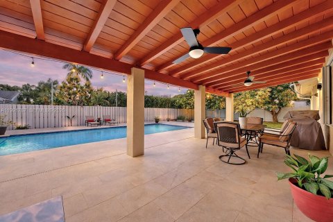 Купить виллу или дом в Майами, Флорида 4 спальни, 176.33м2, № 2052653 - фото 12