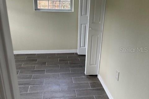 House in Orlando, Florida 4 bedrooms, 111.11 sq.m. № 1723735 - photo 13