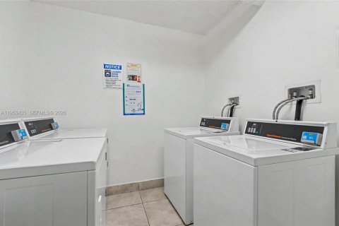 Снять в аренду кондоминиум в Авентура, Флорида 2 спальни, 113.34м2, № 2028903 - фото 20