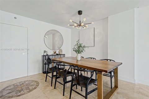 Снять в аренду кондоминиум в Авентура, Флорида 2 спальни, 113.34м2, № 2028903 - фото 6