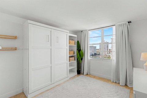 Снять в аренду кондоминиум в Авентура, Флорида 2 спальни, 113.34м2, № 2028903 - фото 18