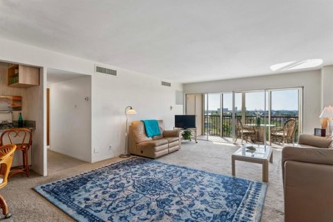 Copropriété à vendre à Treasure Island, Floride: 2 chambres, 98.94 m2 № 2092110 - photo 8