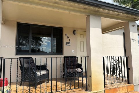 Villa ou maison à Hialeah, Floride 3 chambres, 78.97 m2 № 2026159