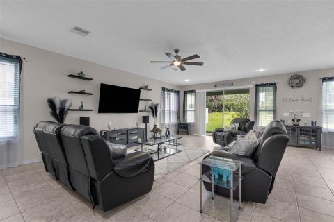 Villa ou maison à vendre à Orlando, Floride: 5 chambres, 356 m2 № 1813615 - photo 28