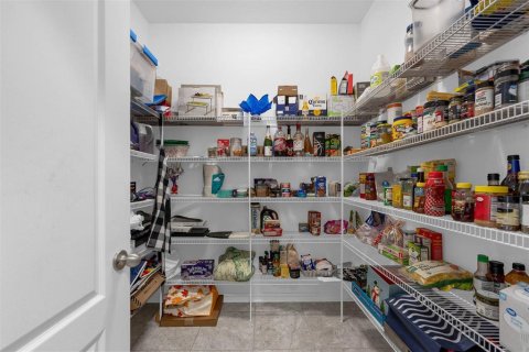 Villa ou maison à vendre à Orlando, Floride: 5 chambres, 356 m2 № 1813615 - photo 9