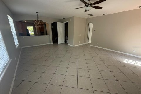 Villa ou maison à vendre à Orlando, Floride: 3 chambres, 171.13 m2 № 2425776 - photo 7