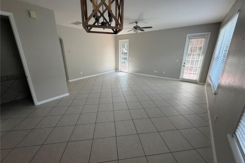 Villa ou maison à vendre à Orlando, Floride: 3 chambres, 171.13 m2 № 2425776 - photo 6