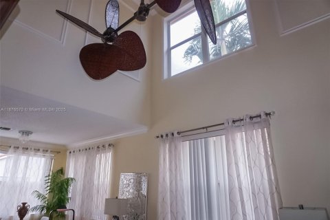 Villa ou maison à vendre à Lake Worth, Floride: 4 chambres, 183.48 m2 № 1977304 - photo 8