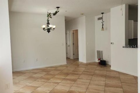 Condo in Kissimmee, Florida, 3 bedrooms  № 2195238 - photo 11