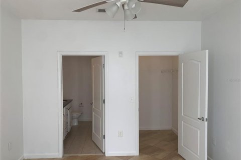 Condo in Kissimmee, Florida, 3 bedrooms  № 2195238 - photo 12